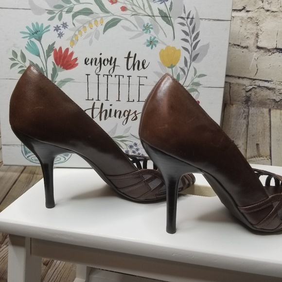 Steve Madden Leather Donatella Heels - Picture 5 of 8